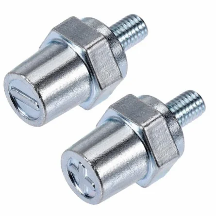 Adapter terminals for automotive M6